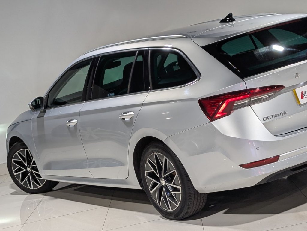 Used Skoda Octavia 2021 for sale - 76698640: Photo 42