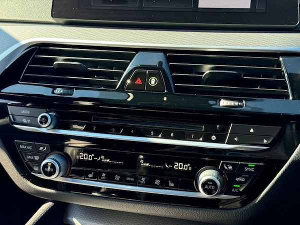 Used BMW 5 Series 2017 for sale - 74461151: Photo 21