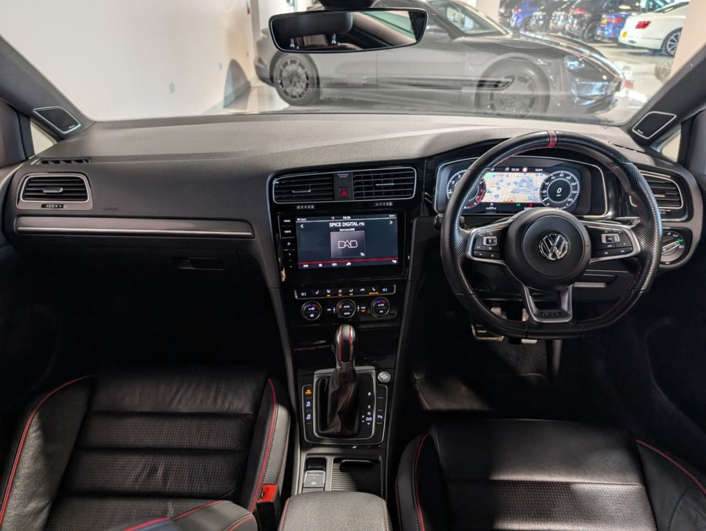 Used Volkswagen Golf 2020 for sale - 77765581: Photo 10