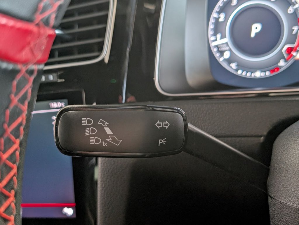 Used Volkswagen Golf 2020 for sale - 77765581: Photo 27