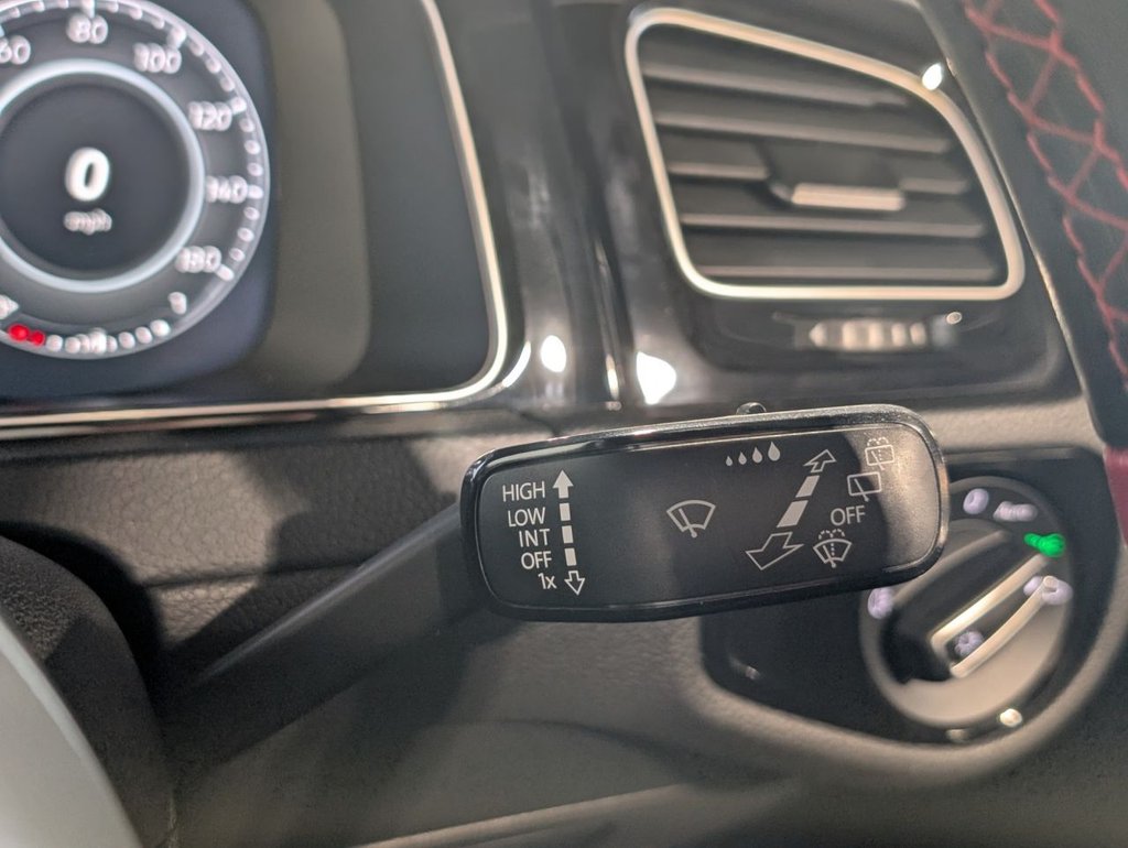 Used Volkswagen Golf 2020 for sale - 77765581: Photo 28