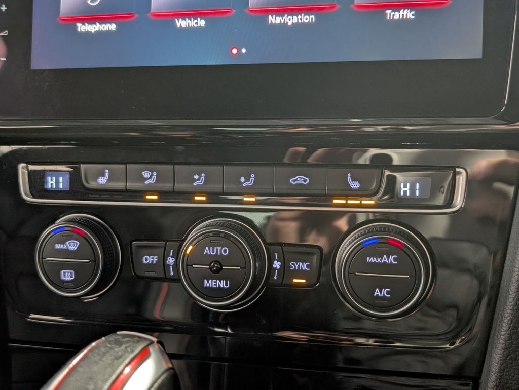 Used Volkswagen Golf 2020 for sale - 77765581: Photo 33