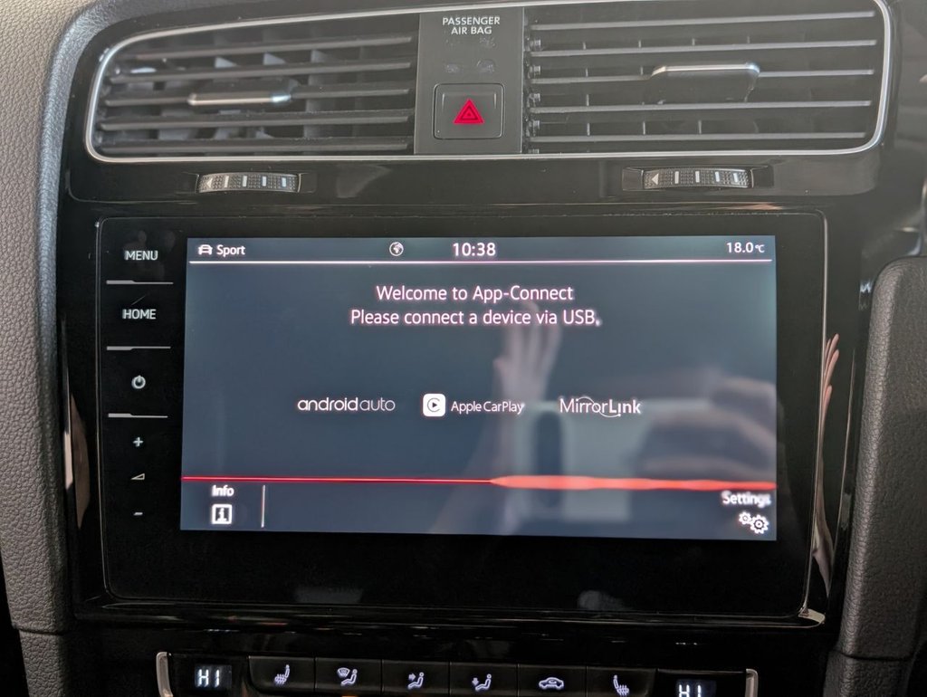 Used Volkswagen Golf 2020 for sale - 77765581: Photo 36