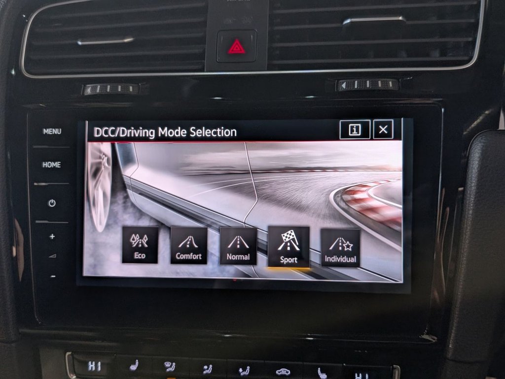 Used Volkswagen Golf 2020 for sale - 77765581: Photo 40