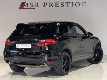 Used Porsche Cayenne 2010 for sale - 74517354: Photo