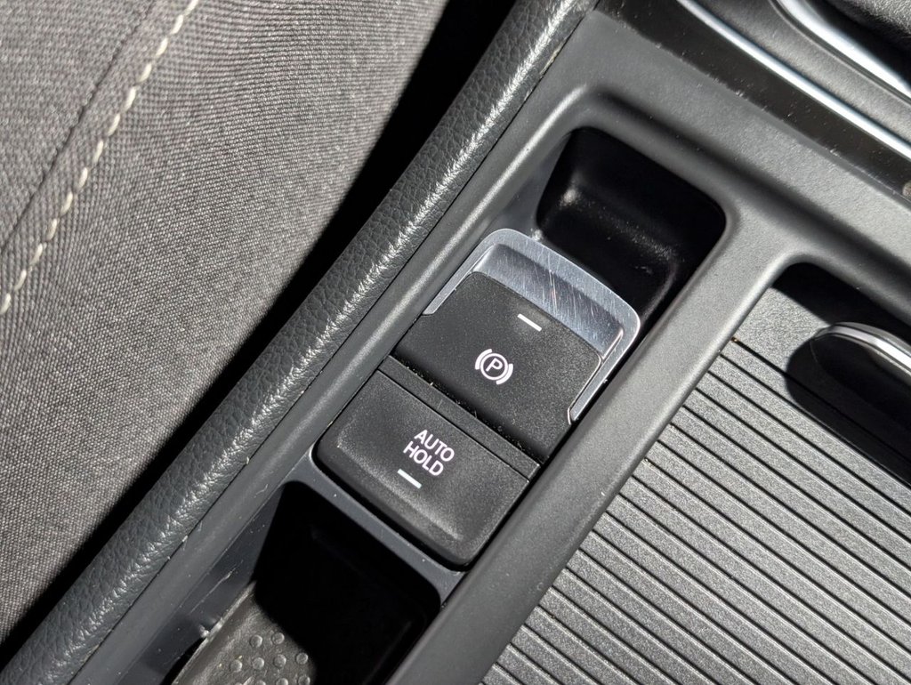 Used Volkswagen Golf 2019 for sale - 77133391: Photo 29