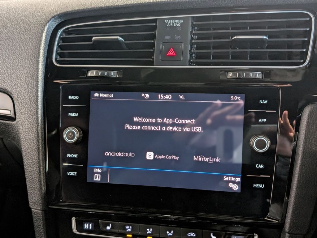 Used Volkswagen Golf 2019 for sale - 77133391: Photo 35