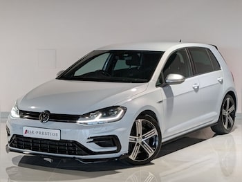 Used Volkswagen Golf 2019 for sale - 77133391: Photo
