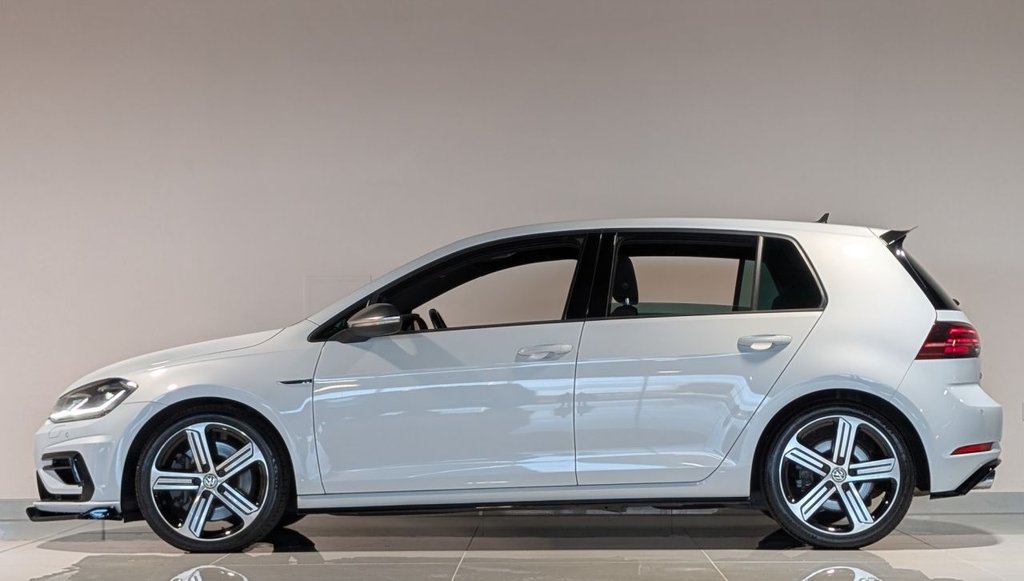 Used Volkswagen Golf 2019 for sale - 77133391: Photo 8