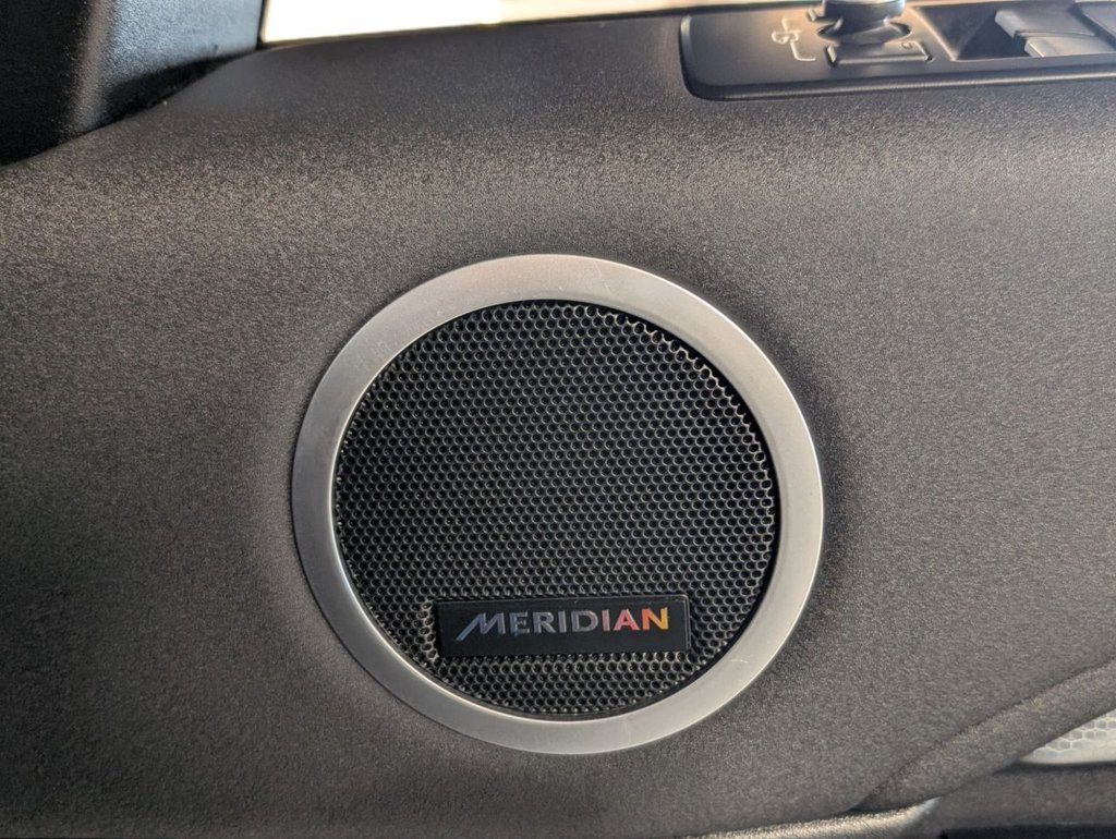 Used Land Rover Discovery 2020 for sale - 77891075: Photo 21