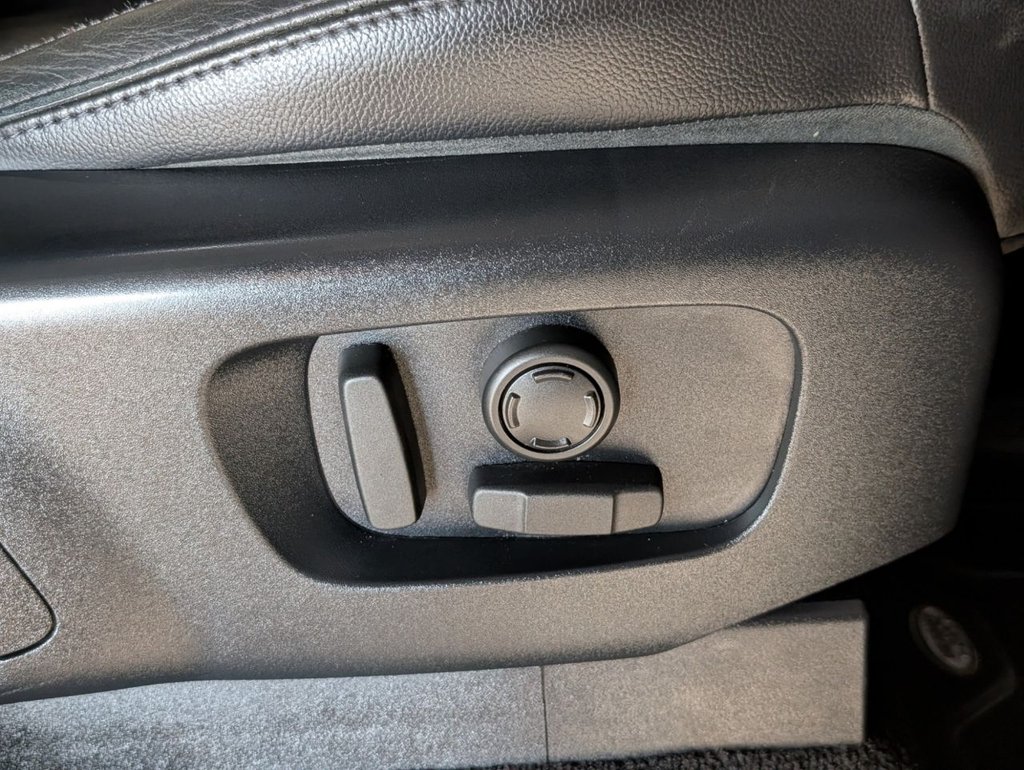 Used Land Rover Discovery 2020 for sale - 77891075: Photo 23