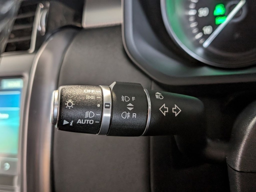 Used Land Rover Discovery 2020 for sale - 77891075: Photo 29