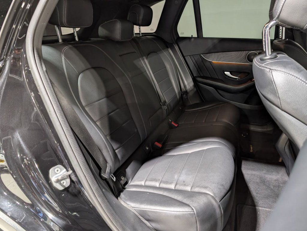 Used Mercedes-Benz GLC 2019 for sale - 76724768: Photo 16