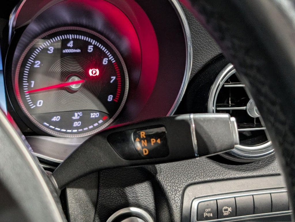 Used Mercedes-Benz GLC 2019 for sale - 76724768: Photo 30