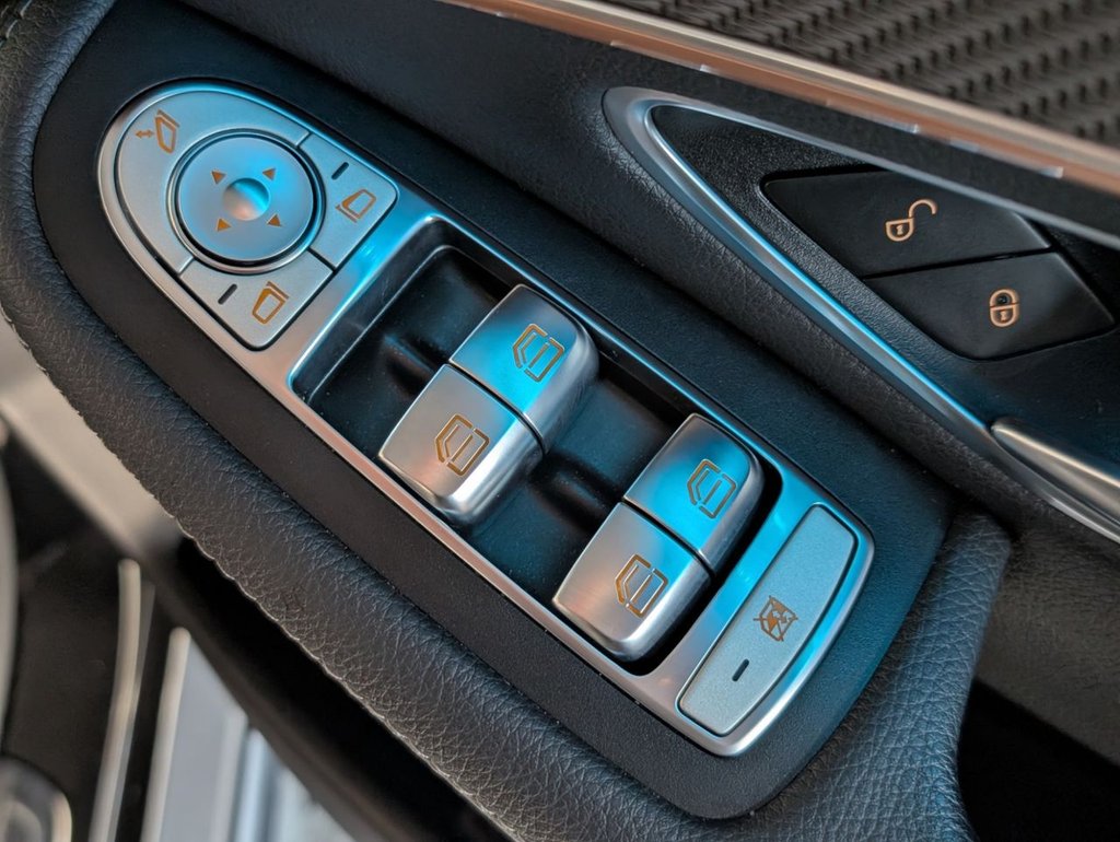 Used Mercedes-Benz EQC 2020 for sale - 77765519: Photo 17