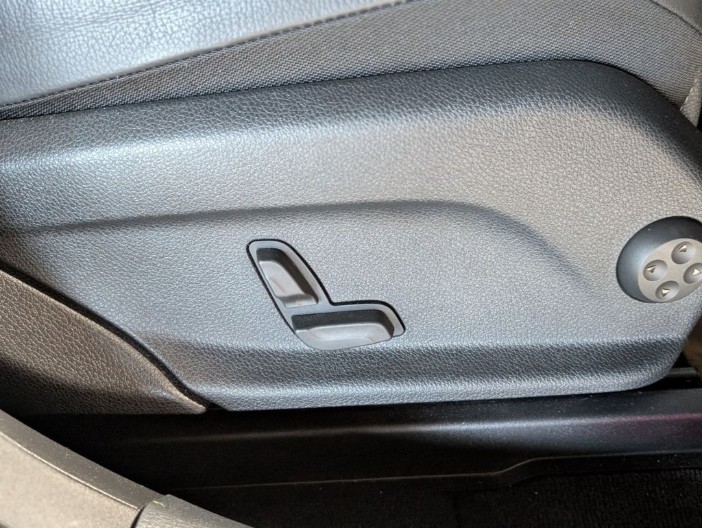 Used Mercedes-Benz EQC 2020 for sale - 77765519: Photo 18