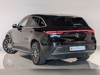 Used Mercedes-Benz EQC 2020 for sale - 77765519: Photo