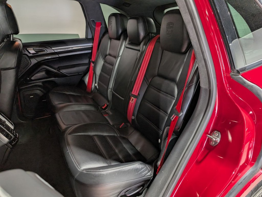 Used Porsche Cayenne 2014 for sale - 76080828: Photo 18