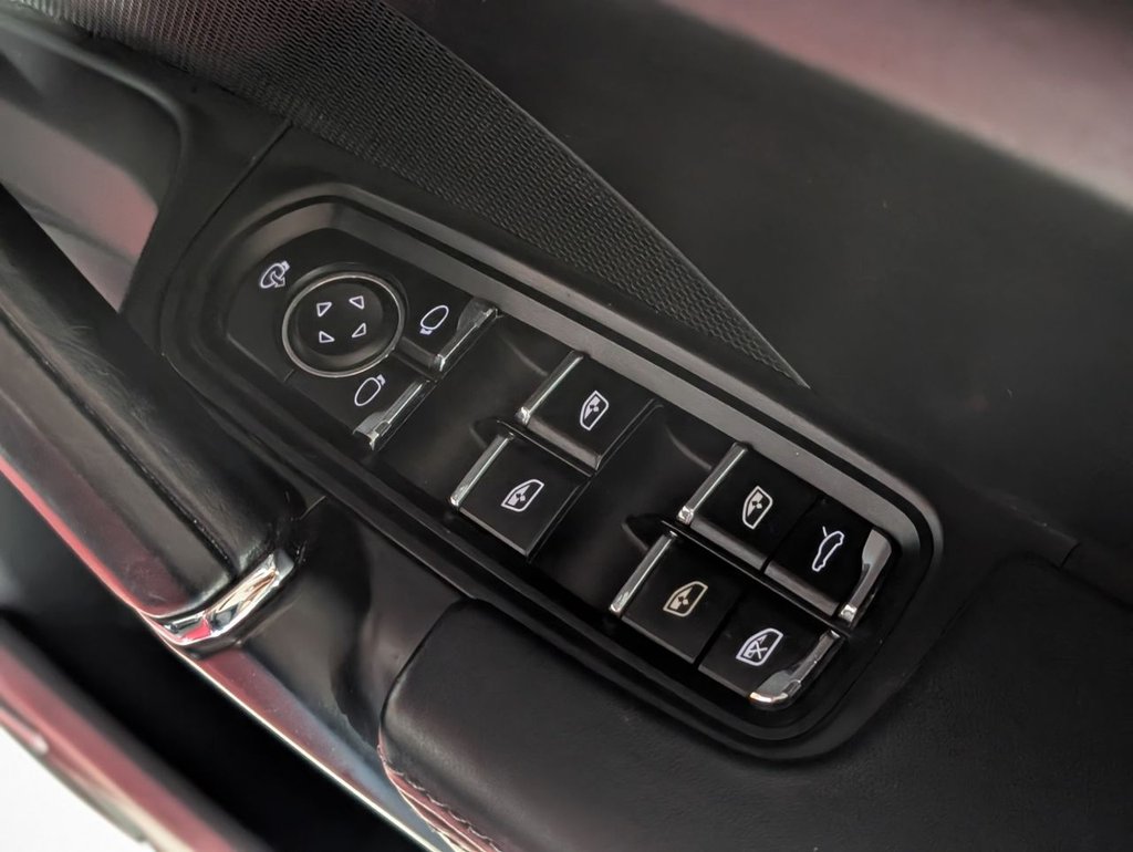 Used Porsche Cayenne 2014 for sale - 76080828: Photo 22