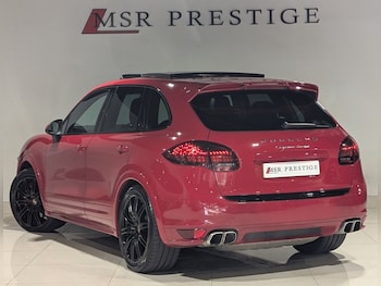 Used Porsche Cayenne 2014 for sale - 76080828: Photo