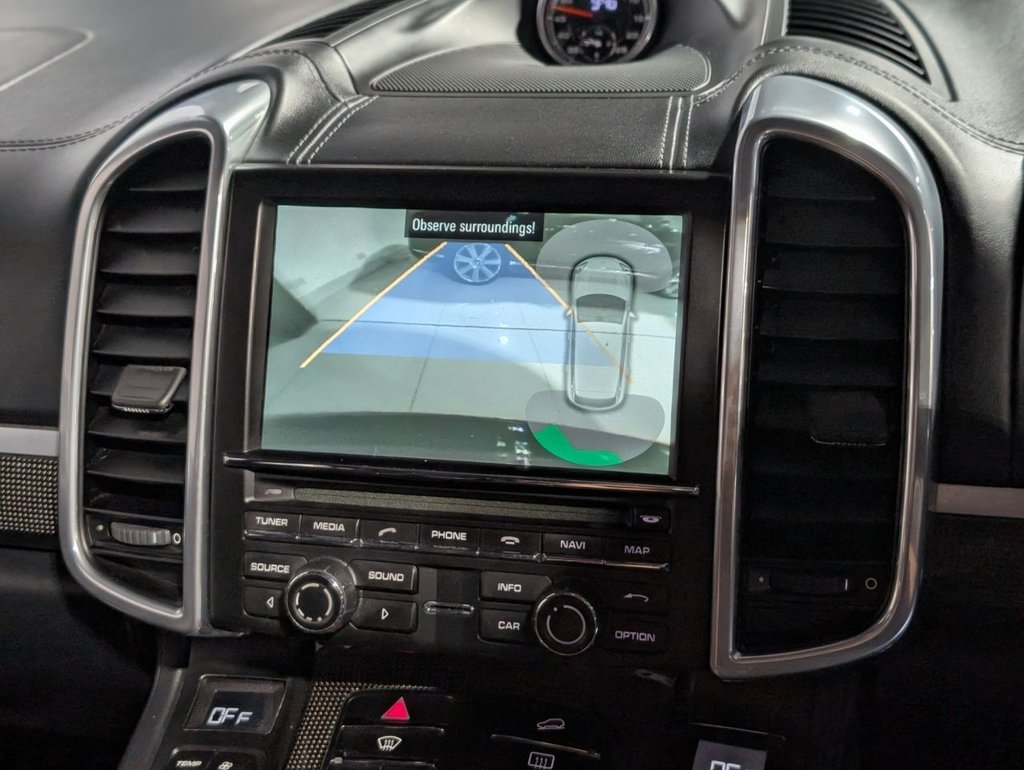 Used Porsche Cayenne 2014 for sale - 76080828: Photo 38