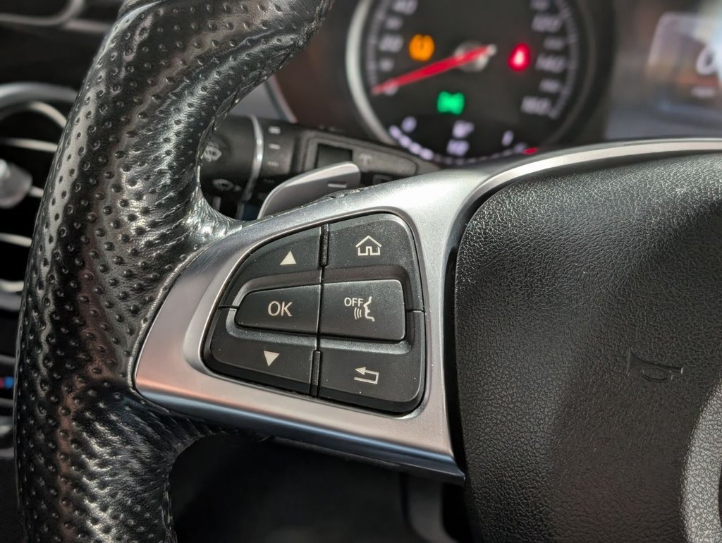 Used Mercedes-Benz GLC 2018 for sale - 76080882: Photo 24