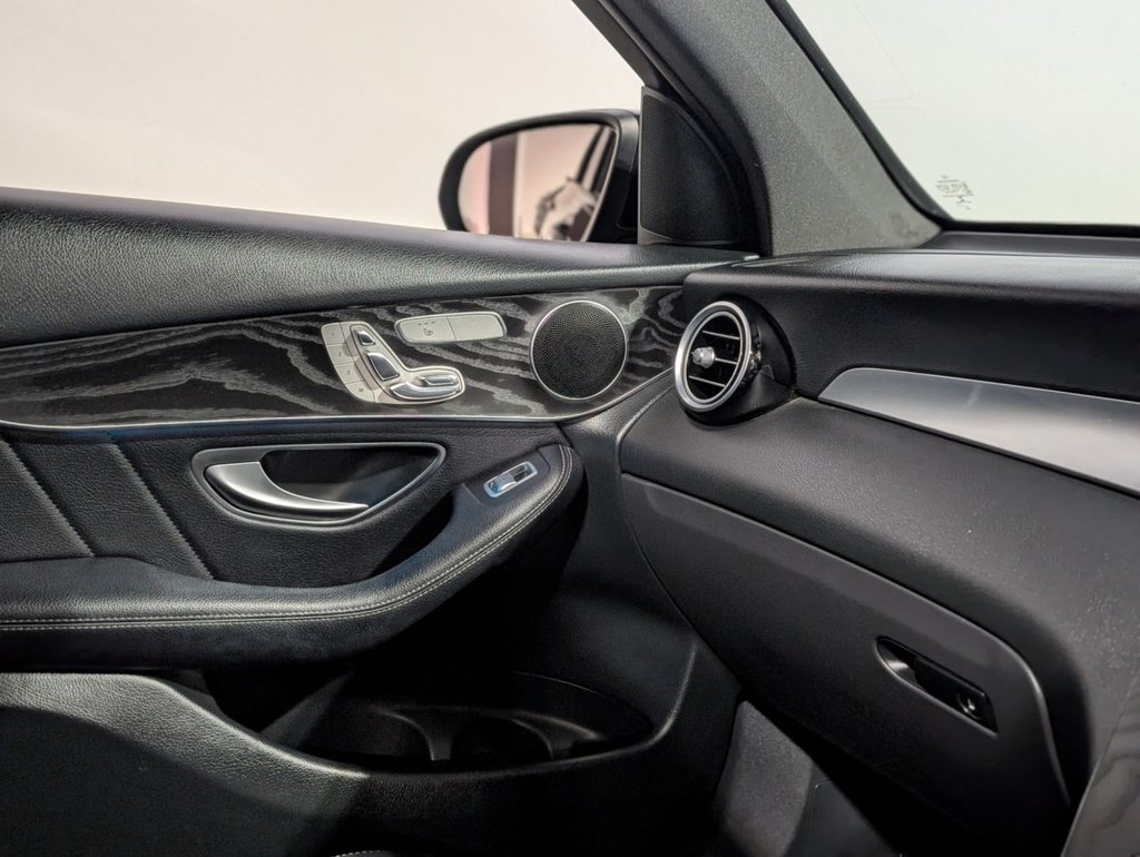 Used Mercedes-Benz GLC 2018 for sale - 76080882: Photo 36