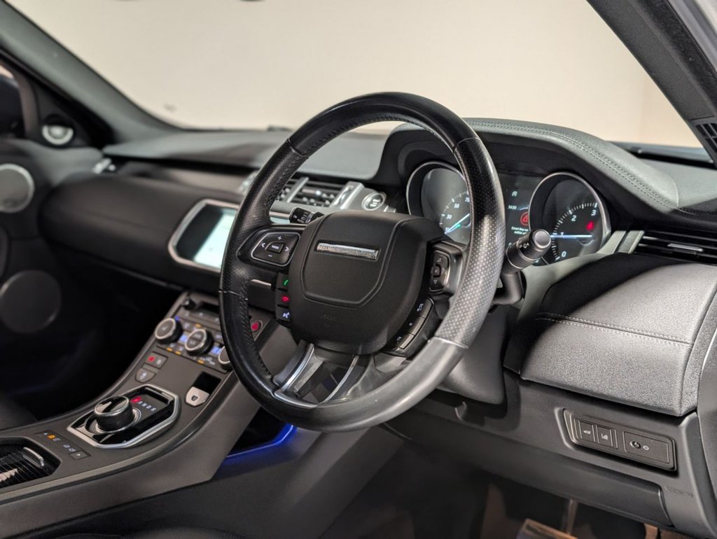 Used Land Rover Range Rover Evoque 2017 for sale - 76950379: Photo 11