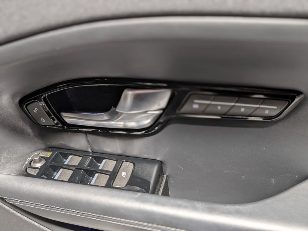 Used Land Rover Range Rover Evoque 2017 for sale - 76950379: Photo 20