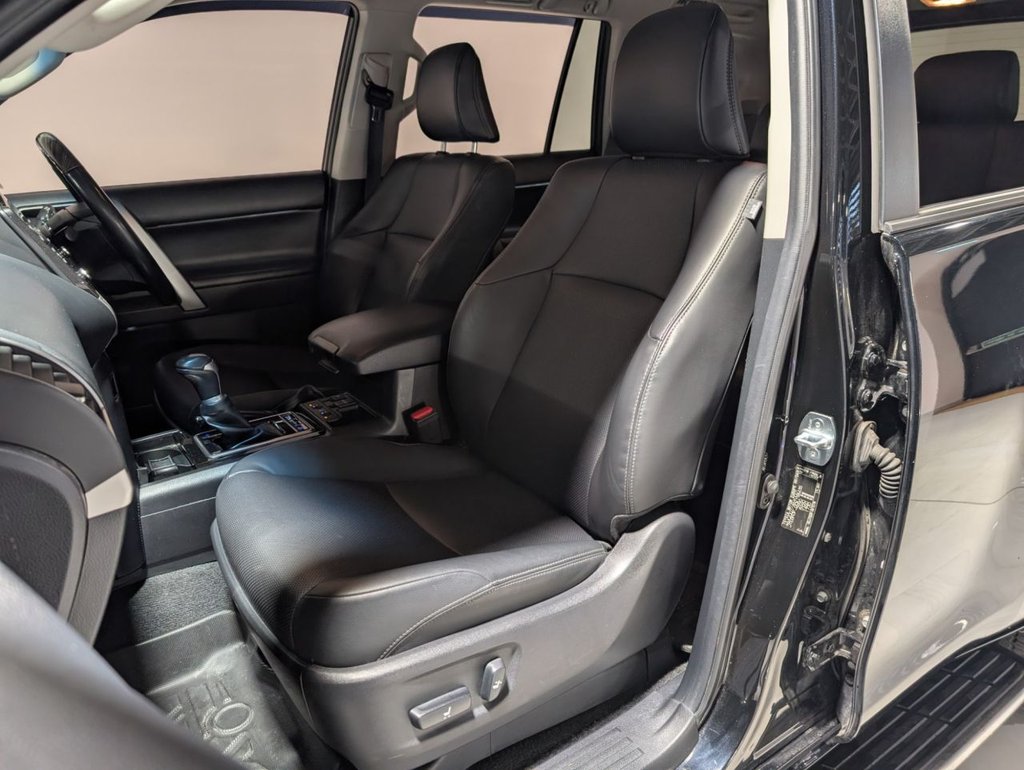 Used Toyota Land Cruiser 2021 for sale - 77048795: Photo 14