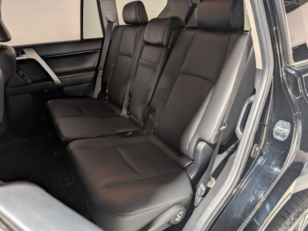 Used Toyota Land Cruiser 2021 for sale - 77048795: Photo 17