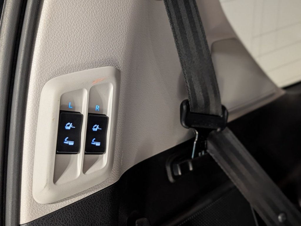 Used Toyota Land Cruiser 2021 for sale - 77048795: Photo 19