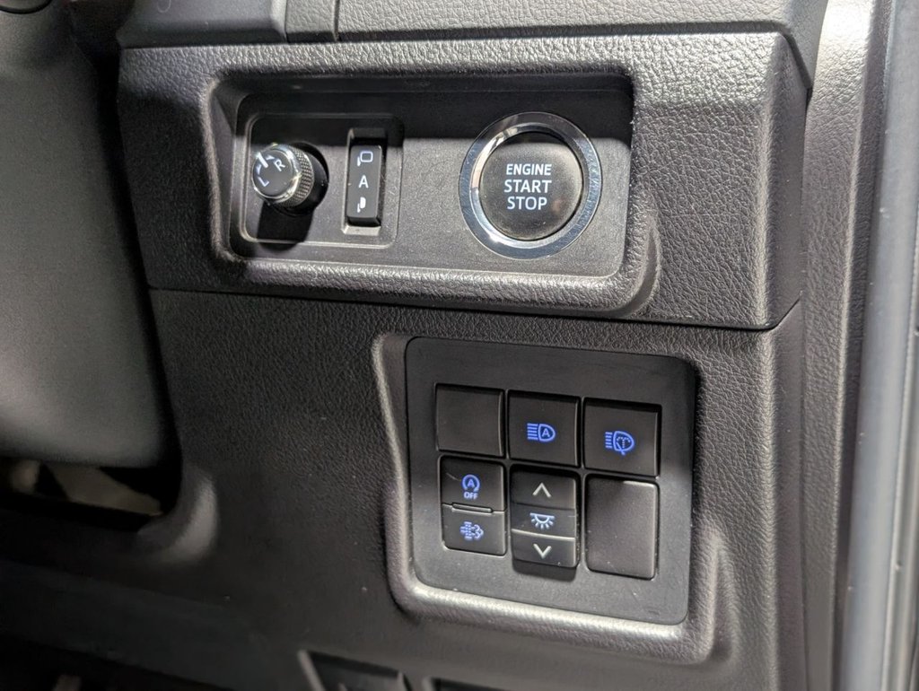 Used Toyota Land Cruiser 2021 for sale - 77048795: Photo 22