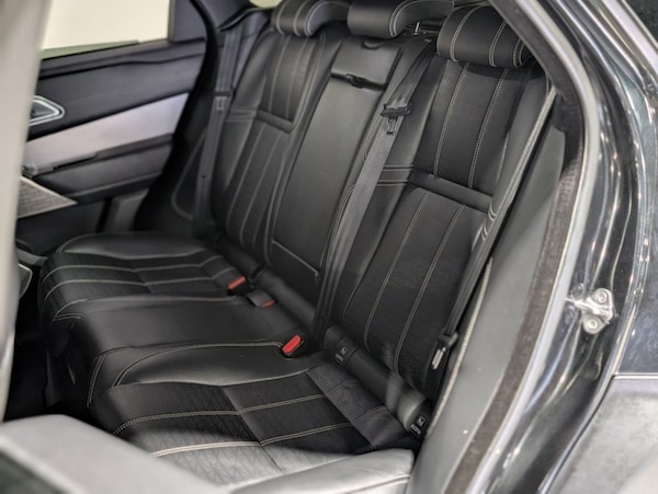 Used Land Rover Range Rover Velar 2017 for sale - 74866278: Photo 17