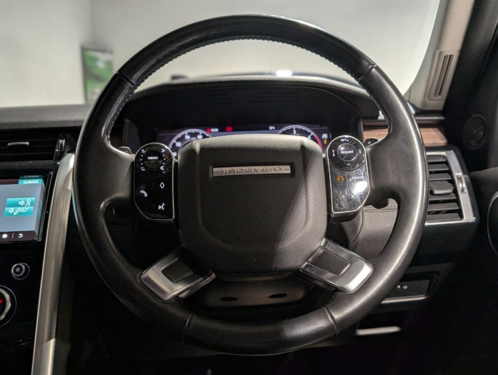 Used Land Rover Discovery 2020 for sale - 76376075: Photo 35