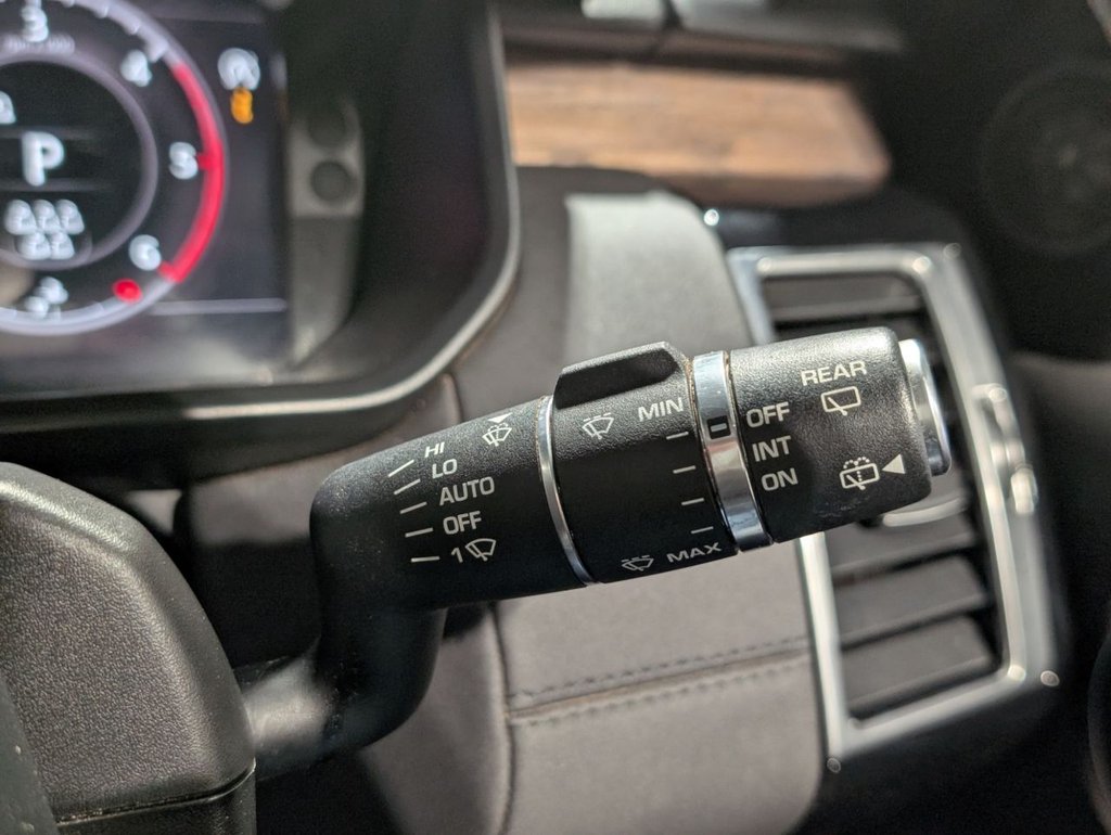 Used Land Rover Discovery 2020 for sale - 76376075: Photo 39