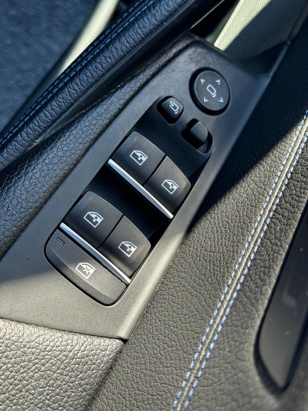 Used BMW 5 Series 2017 for sale - 77669069: Photo 24