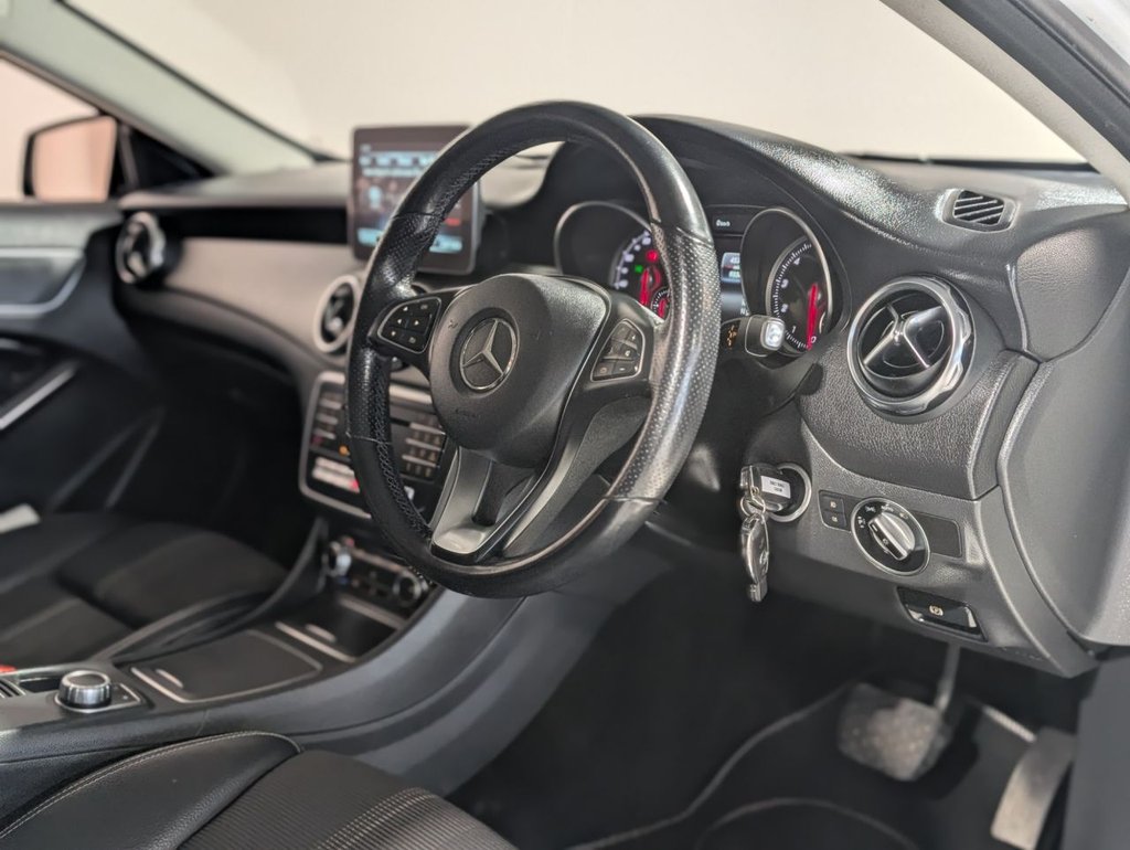 Used Mercedes-Benz GLA 2019 for sale - 77621321: Photo 11