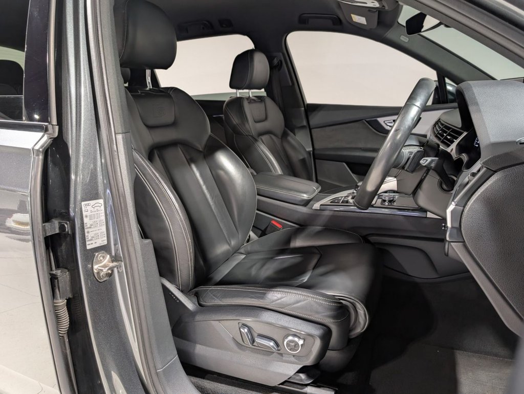 Used Audi Q7 2017 for sale - 76724754: Photo 12