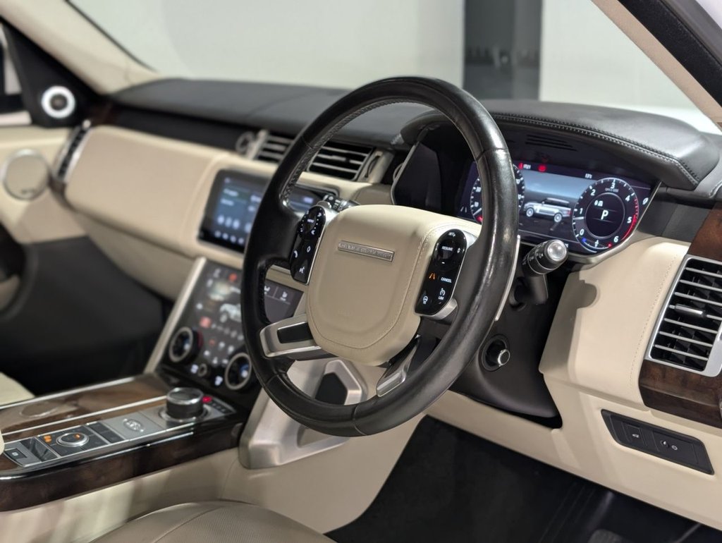 Used Land Rover Range Rover 2018 for sale - 76080336: Photo 11