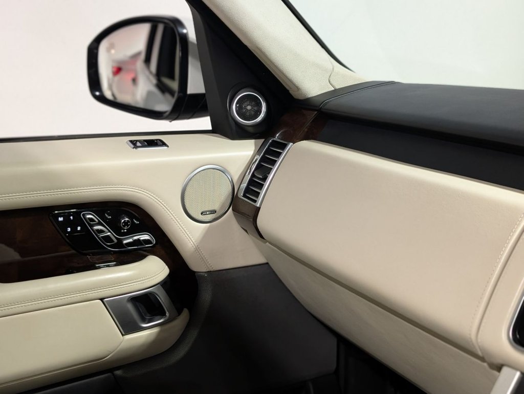 Used Land Rover Range Rover 2018 for sale - 76080336: Photo 48