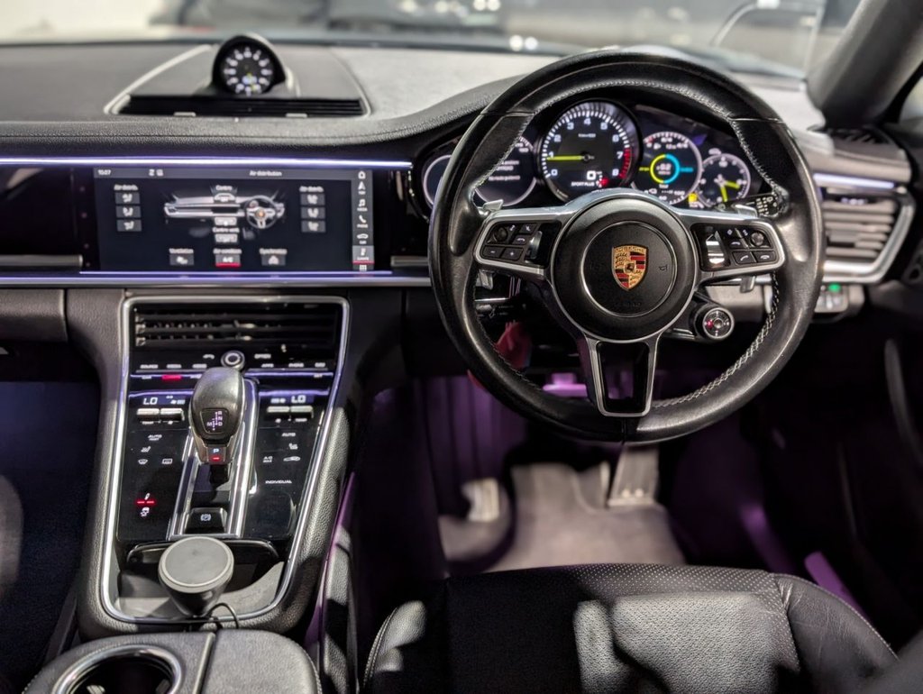 Used Porsche Panamera 2018 for sale - 75542700: Photo 19