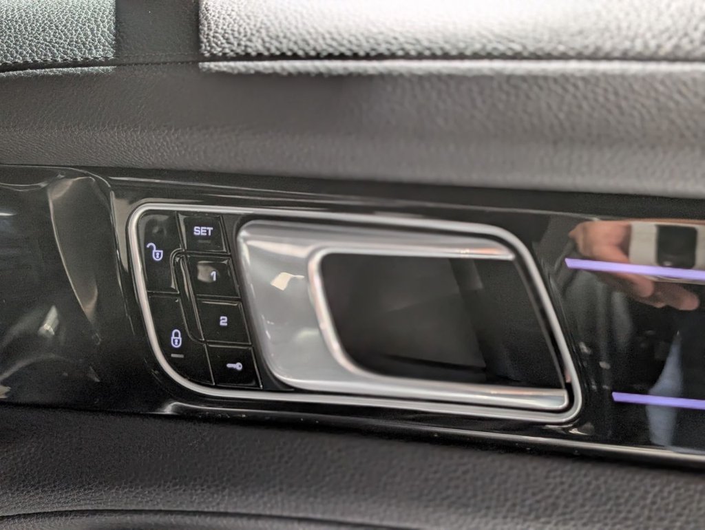 Used Porsche Panamera 2018 for sale - 75542700: Photo 21