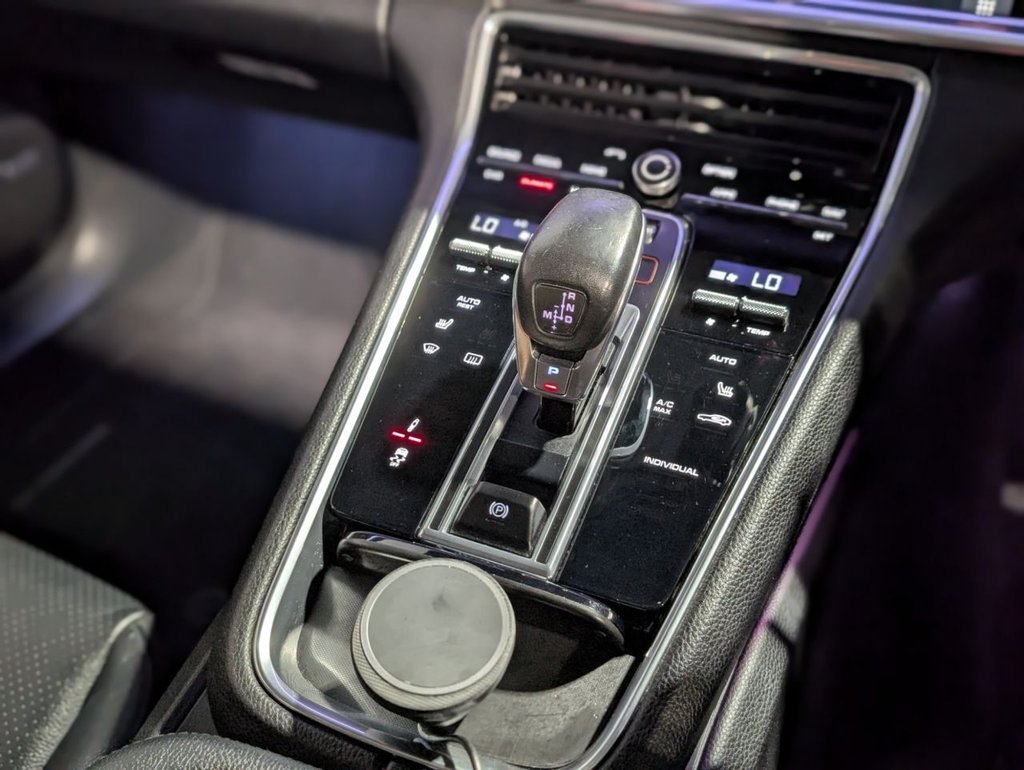 Used Porsche Panamera 2018 for sale - 75542700: Photo 31