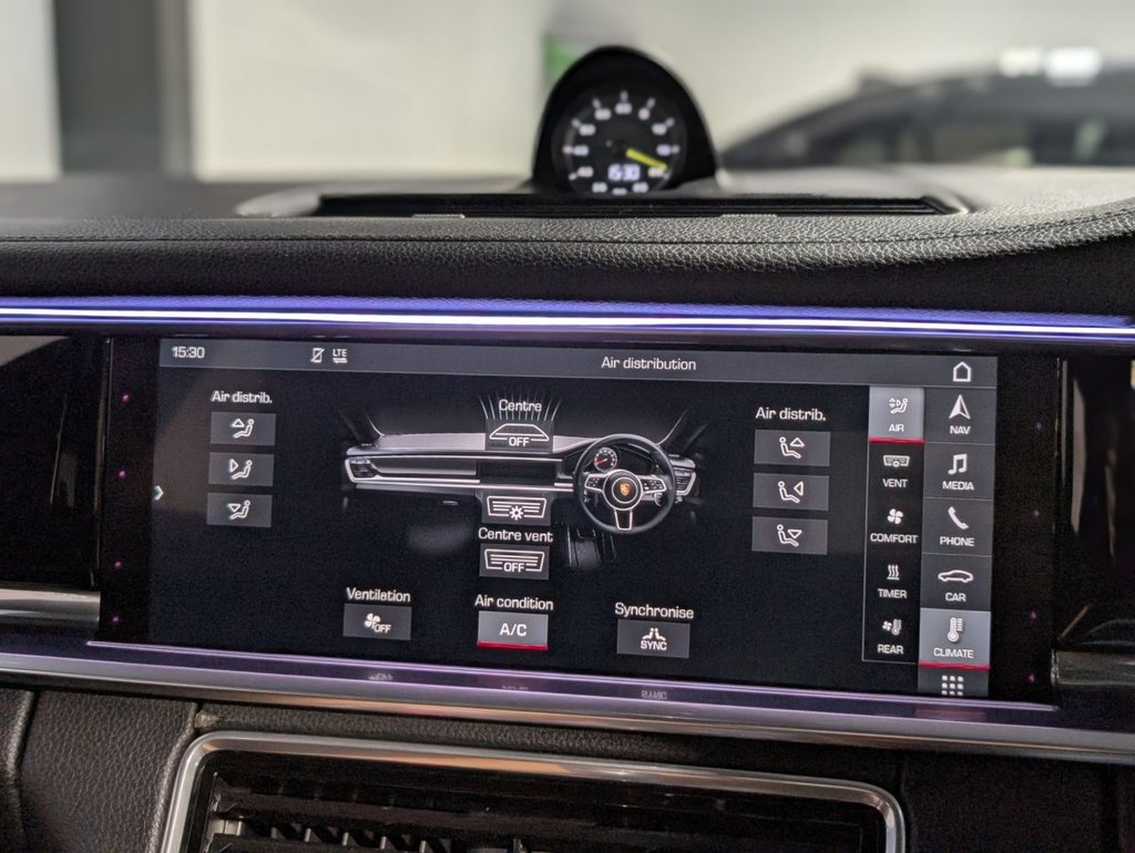 Used Porsche Panamera 2018 for sale - 75542700: Photo 35