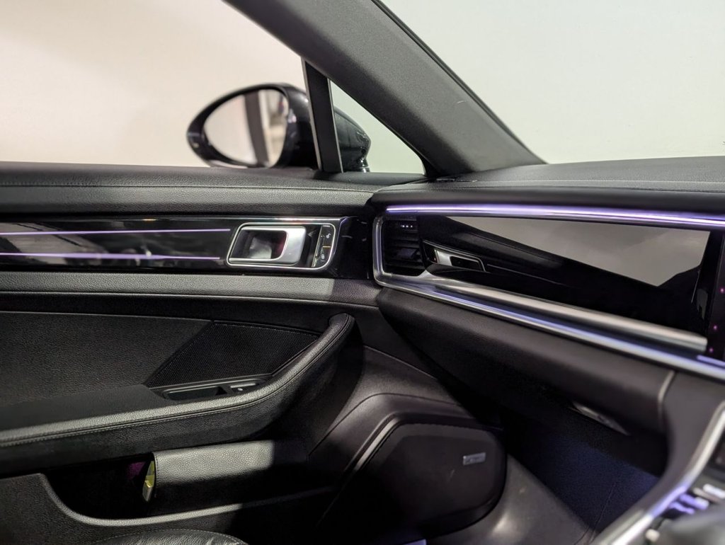 Used Porsche Panamera 2018 for sale - 75542700: Photo 40