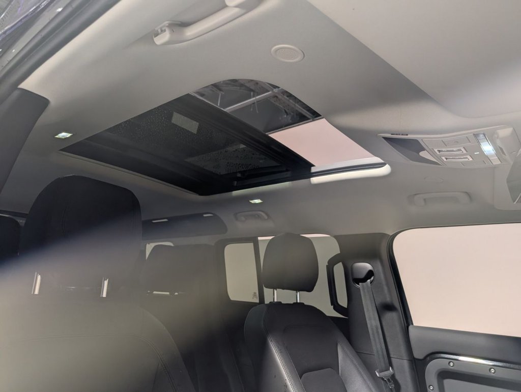 Used Land Rover Defender 2022 for sale - 76950439: Photo 11