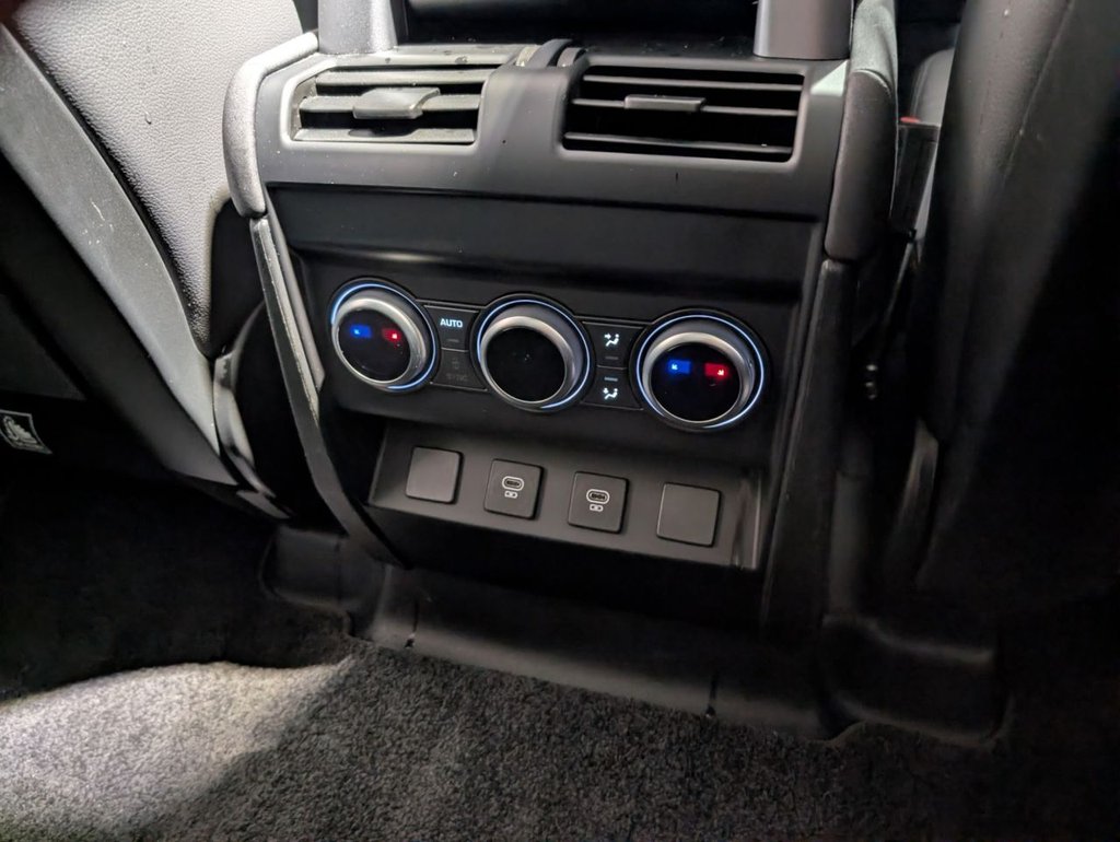 Used Land Rover Defender 2022 for sale - 76950439: Photo 14