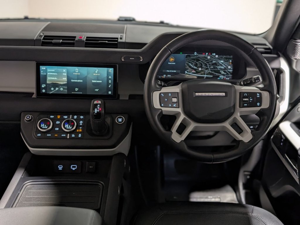 Used Land Rover Defender 2022 for sale - 76950439: Photo 19