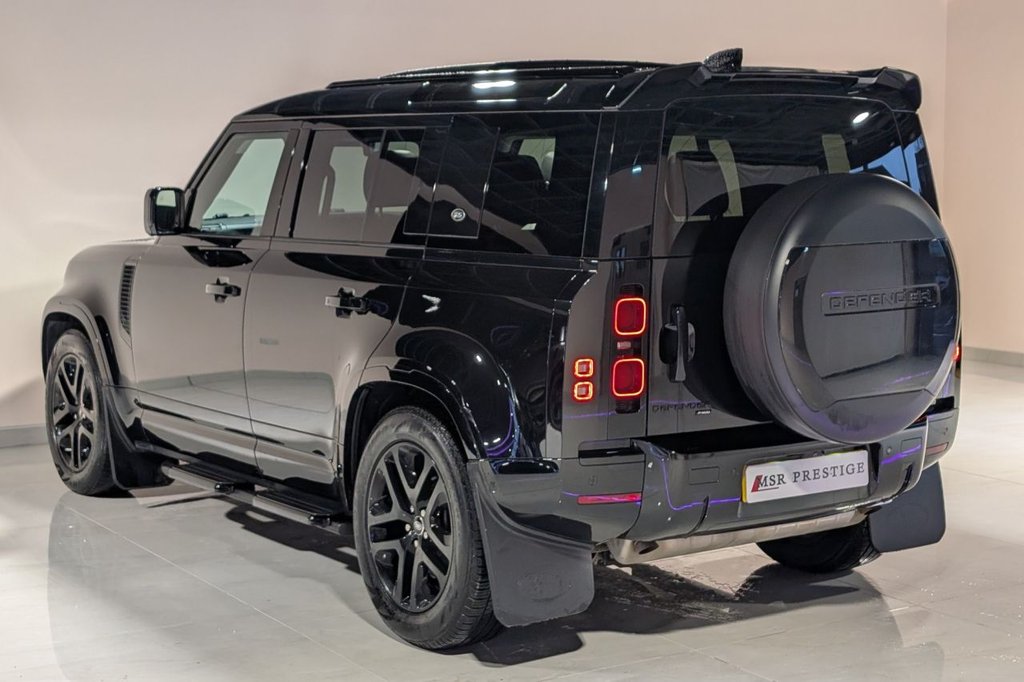 Used Land Rover Defender 2022 for sale - 76950439: Photo 23